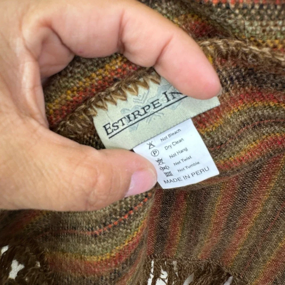 Estirpe Inc Alpaca Scarf OS Brown Striped Boho Fringe Shawl Made in Peru 40 x 20